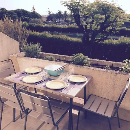 Appartement 2 Pieces, Renove, 2 Piscines+tennis, Mer, Climatisation