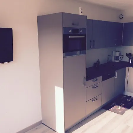 2 Pieces, Renove, 2 Piscines+tennis, Mer, Climatisation Apartmán Antibes