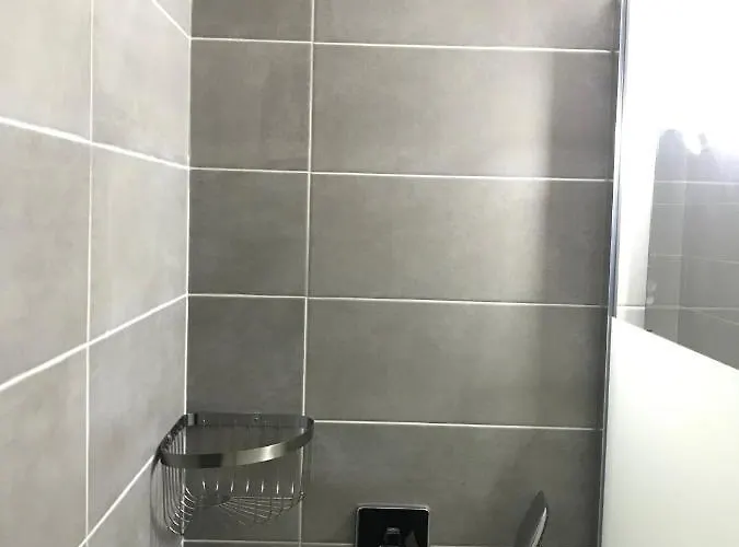 2 Pieces, Renove, 2 Piscines+tennis, Mer, Climatisation * 昂蒂布